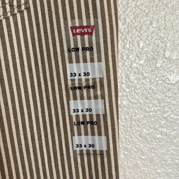 LEVI’S Low Pro Mid Rise Straight Leg Striped Jeans in brown/cream - Picture 5 of 9